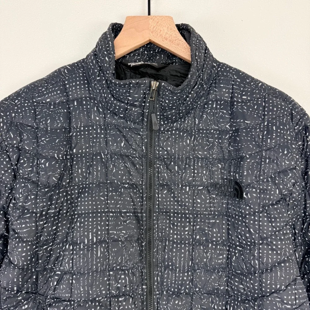 The‎ North Face Thermoball Eco Jacket Mens M Navy White Pattern Full Zip Pockets